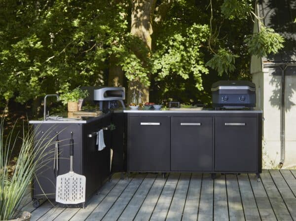cozze outdoor kitchen